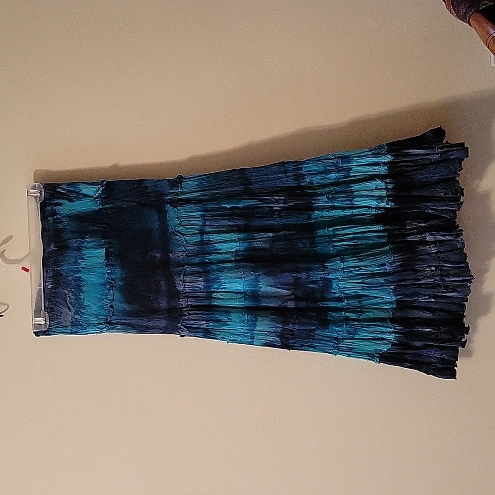 Multi-color broom skirt, never worn, 100% cotton, small